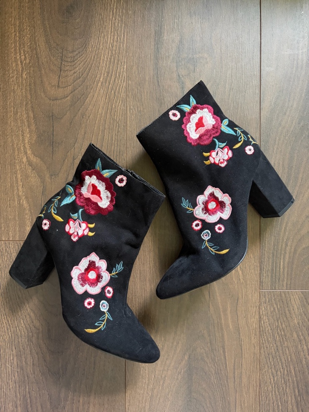 Express Black Embroidered Floral Ankle Boots